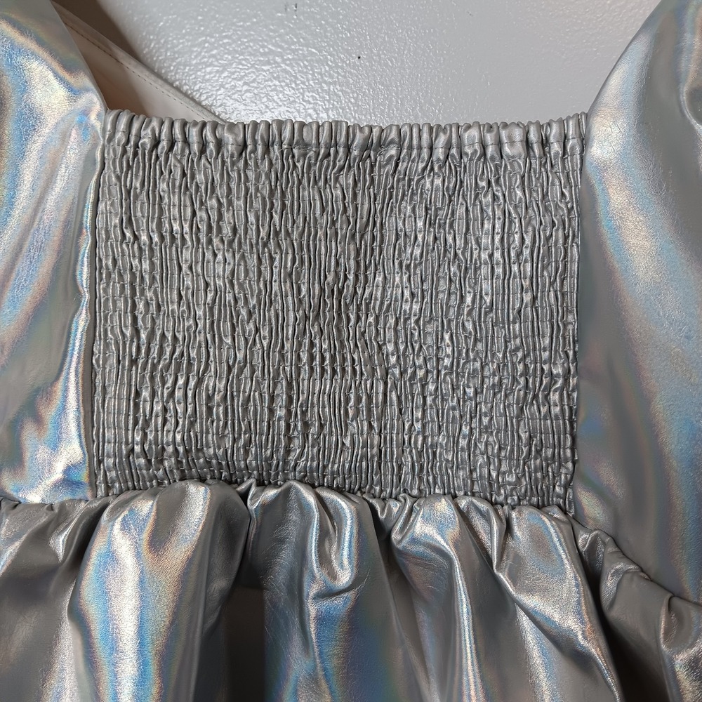 Revolve Buddy Love Houston Top M Iridescent Silver Puff Sleeve Babydoll Y2K - Picture 8 of 10
